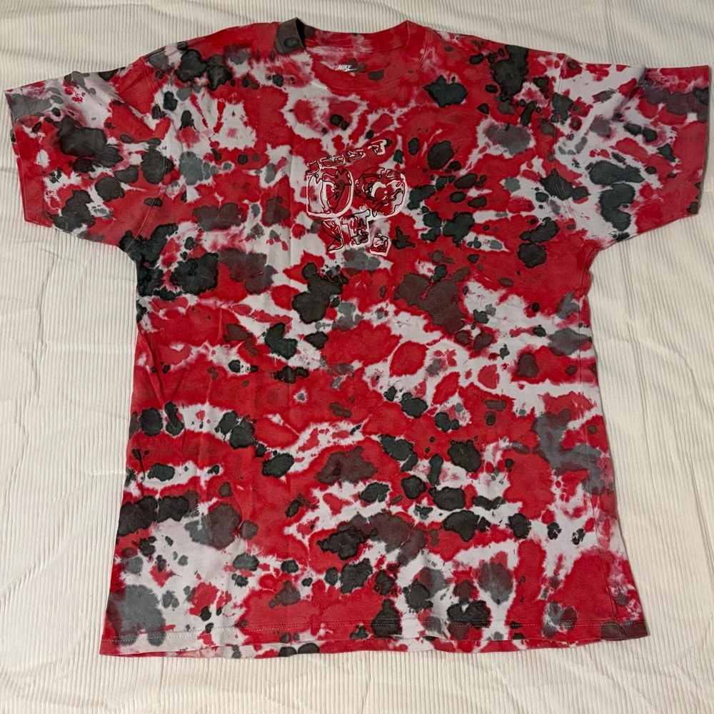 Nike Just Do It Special Edition Tie-Dye Tee - Men’s Medium